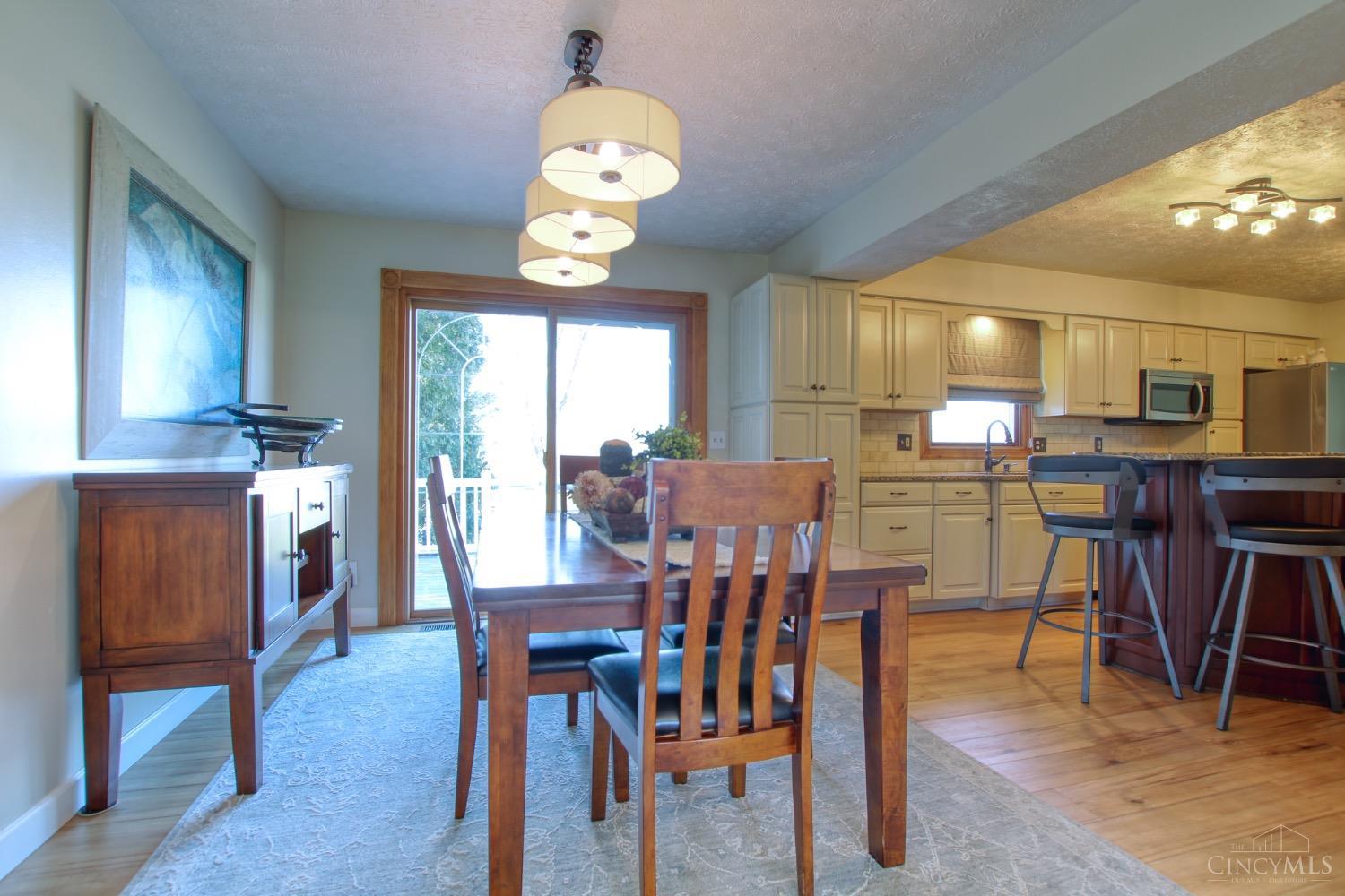 233 N Curry Road, Union Twp, Ohio image 10