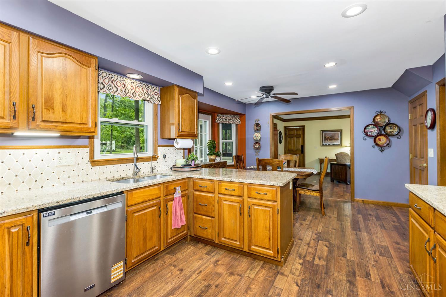 5969 Oakland Gardens Court
