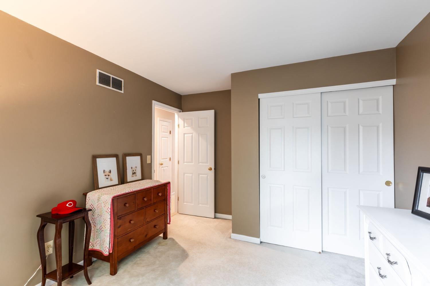 6678 Lyceum Circle, Cincinnati, Ohio image 25