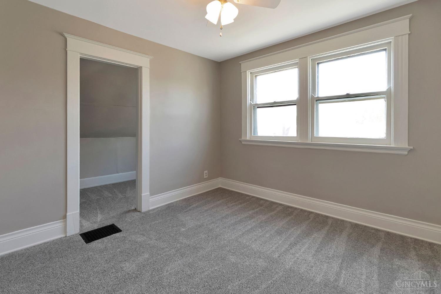 5307 Globe Avenue, Norwood, Ohio image 34