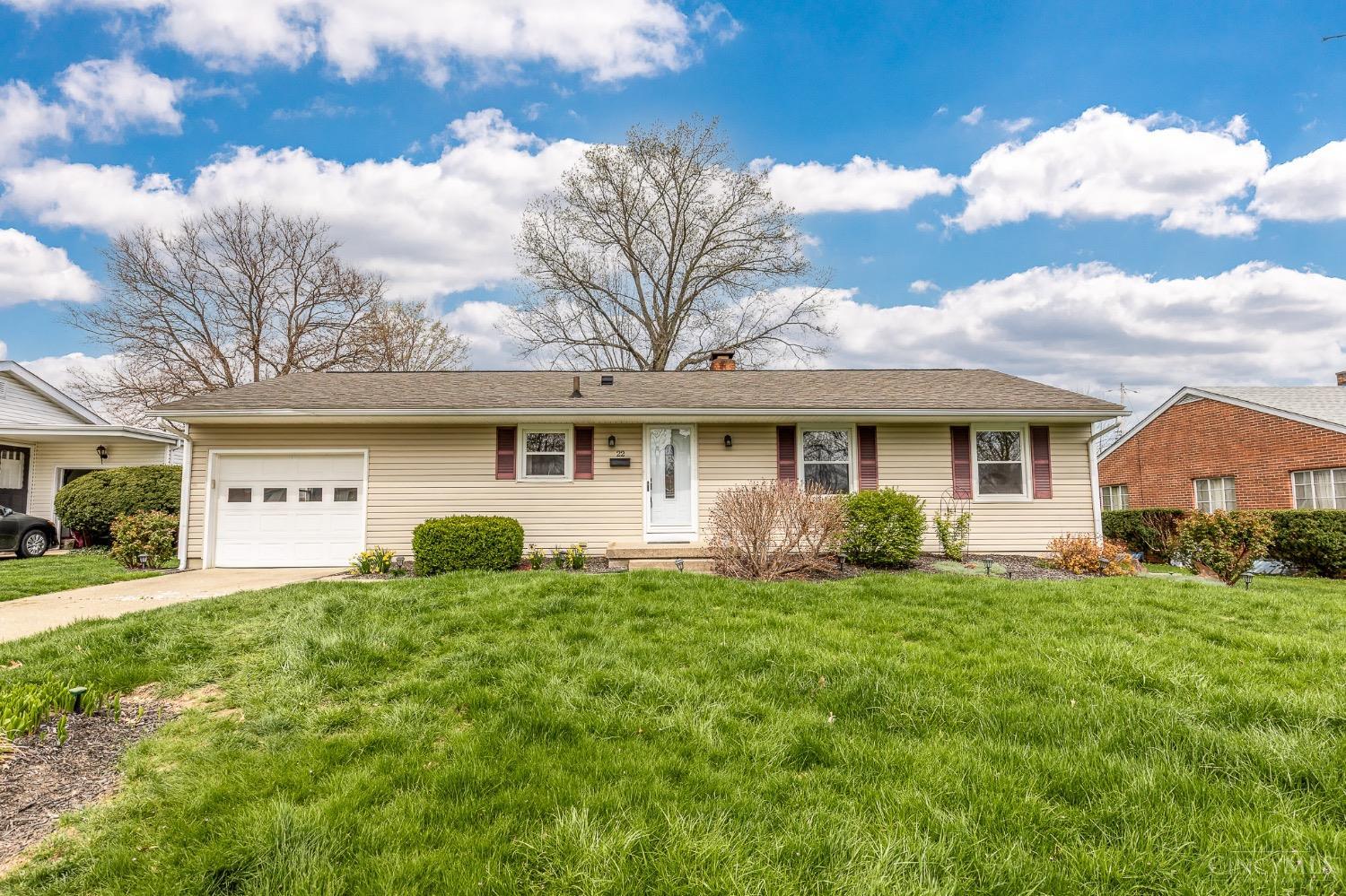 22 Hermay Drive, Hamilton, Ohio image 2
