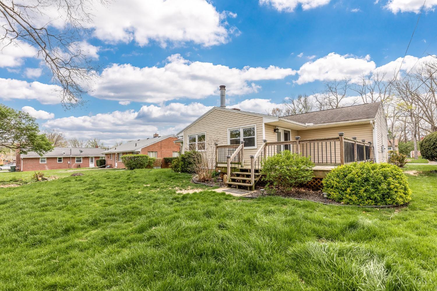 22 Hermay Drive, Hamilton, Ohio image 4
