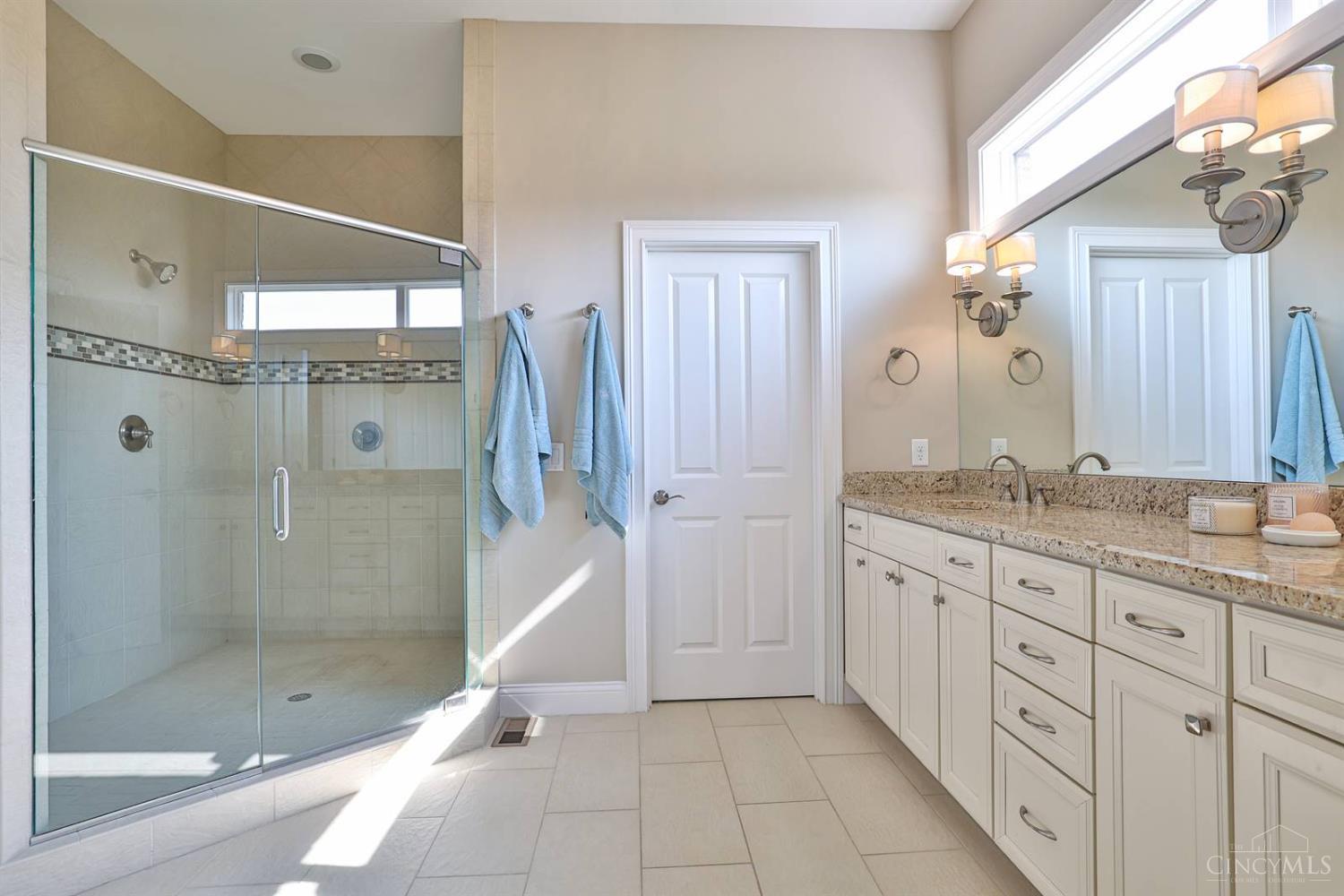 4709 Country Downs Drive, Mason, Ohio image 33