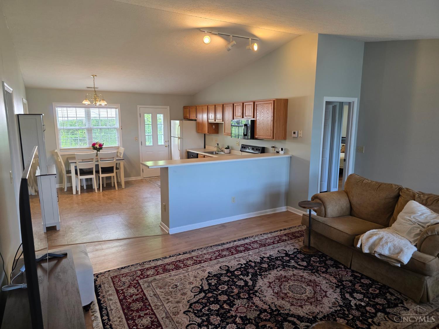 47 Indian Cove Circle