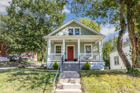 Photo of 5424 Ward Street, Cincinnati, OH 45227 (MLS # 1857158)