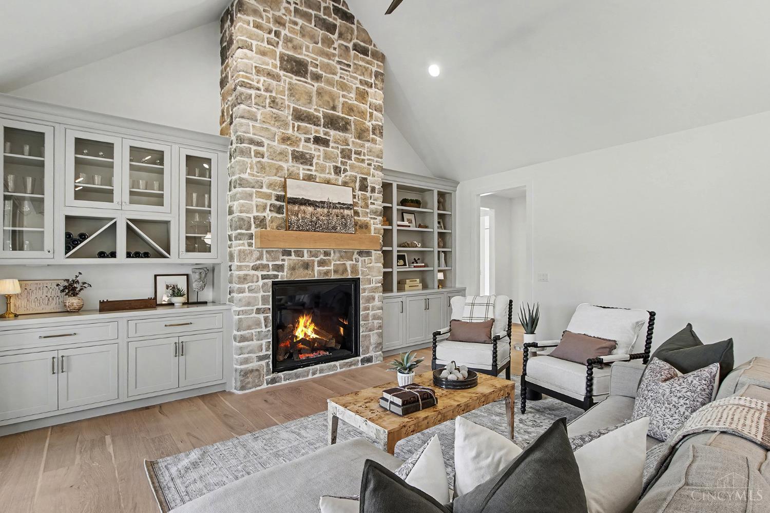 6956 Shadow Ridge Road