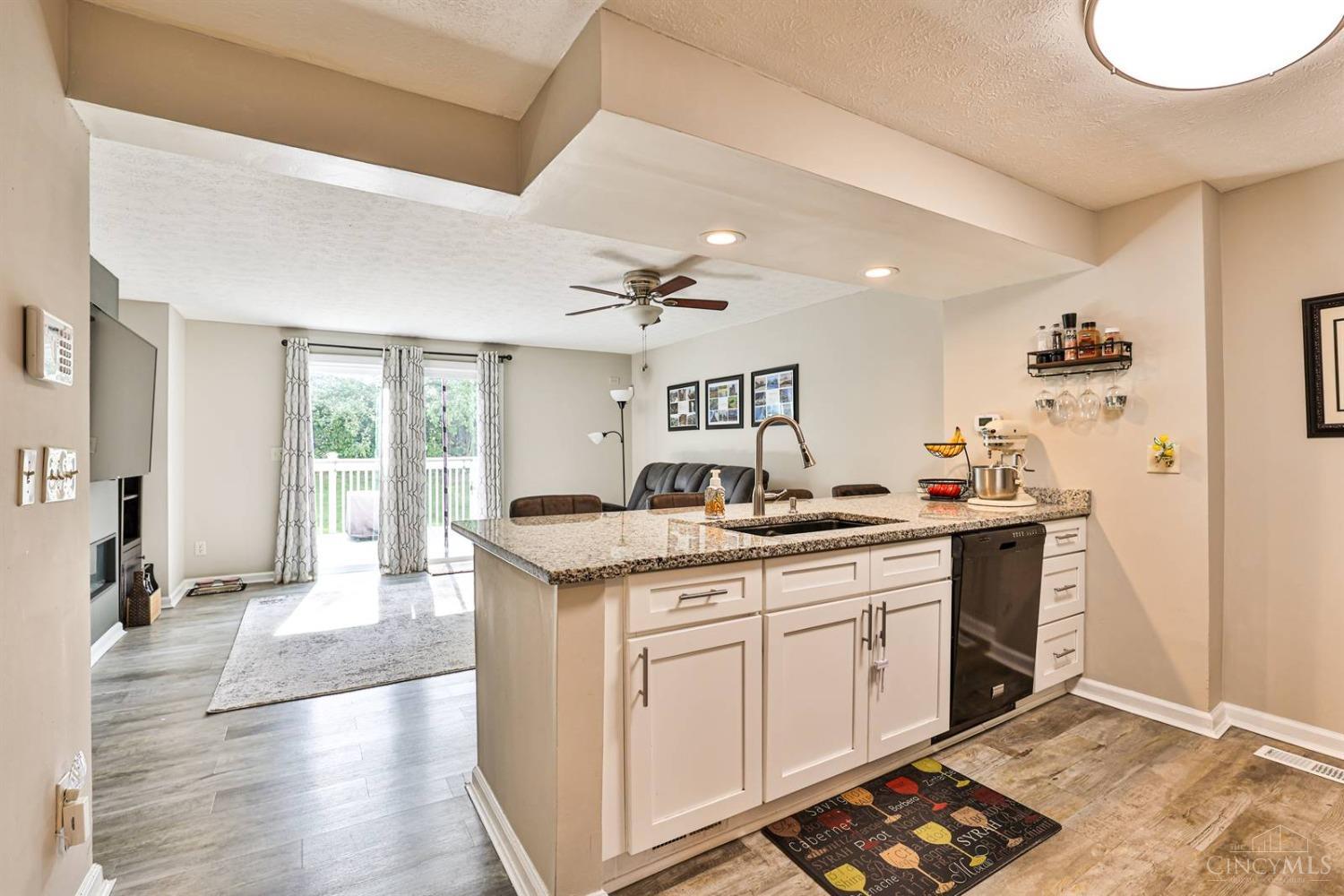 8033 Mill Creek Circle, West Chester, Ohio image 11