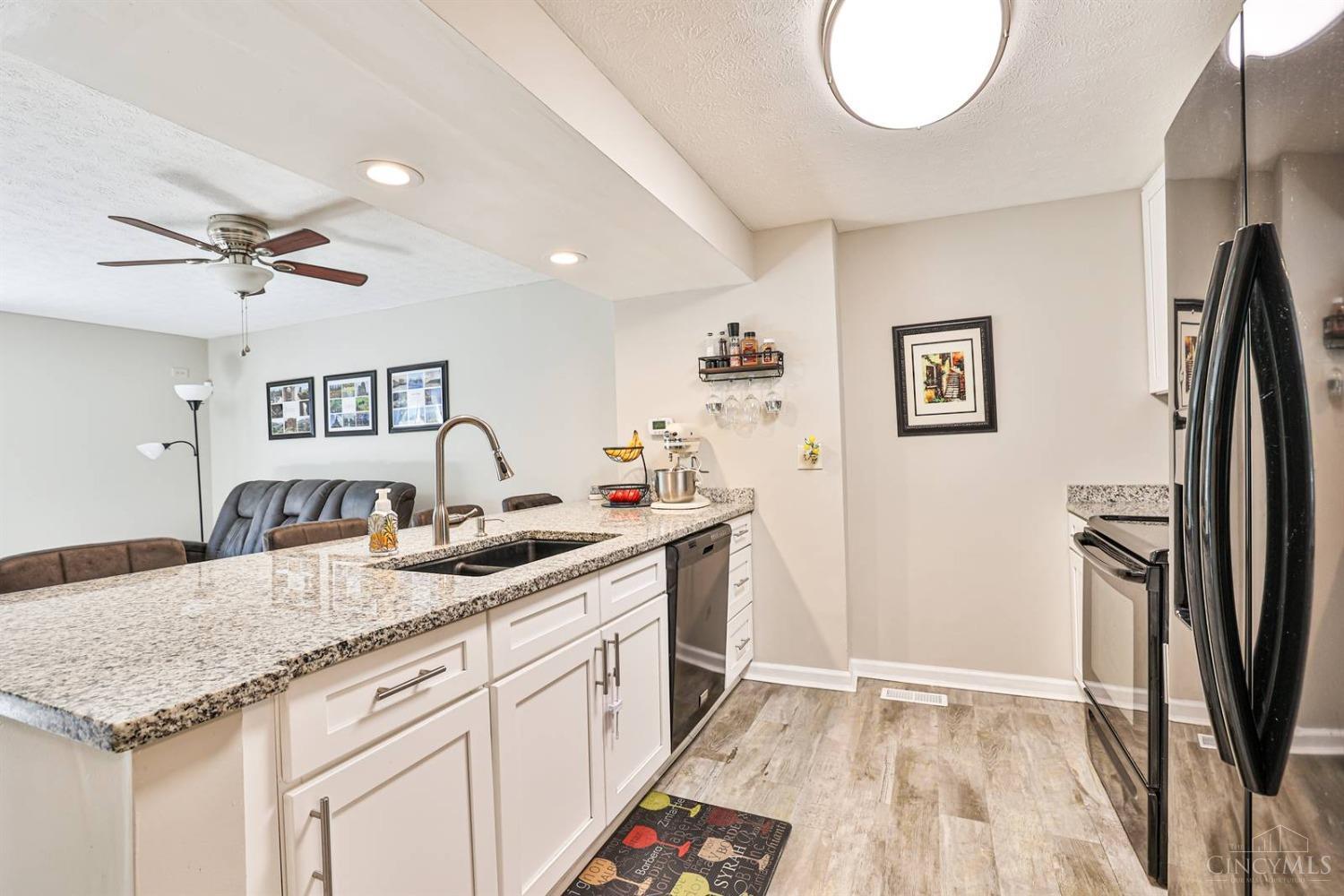 8033 Mill Creek Circle, West Chester, Ohio image 10