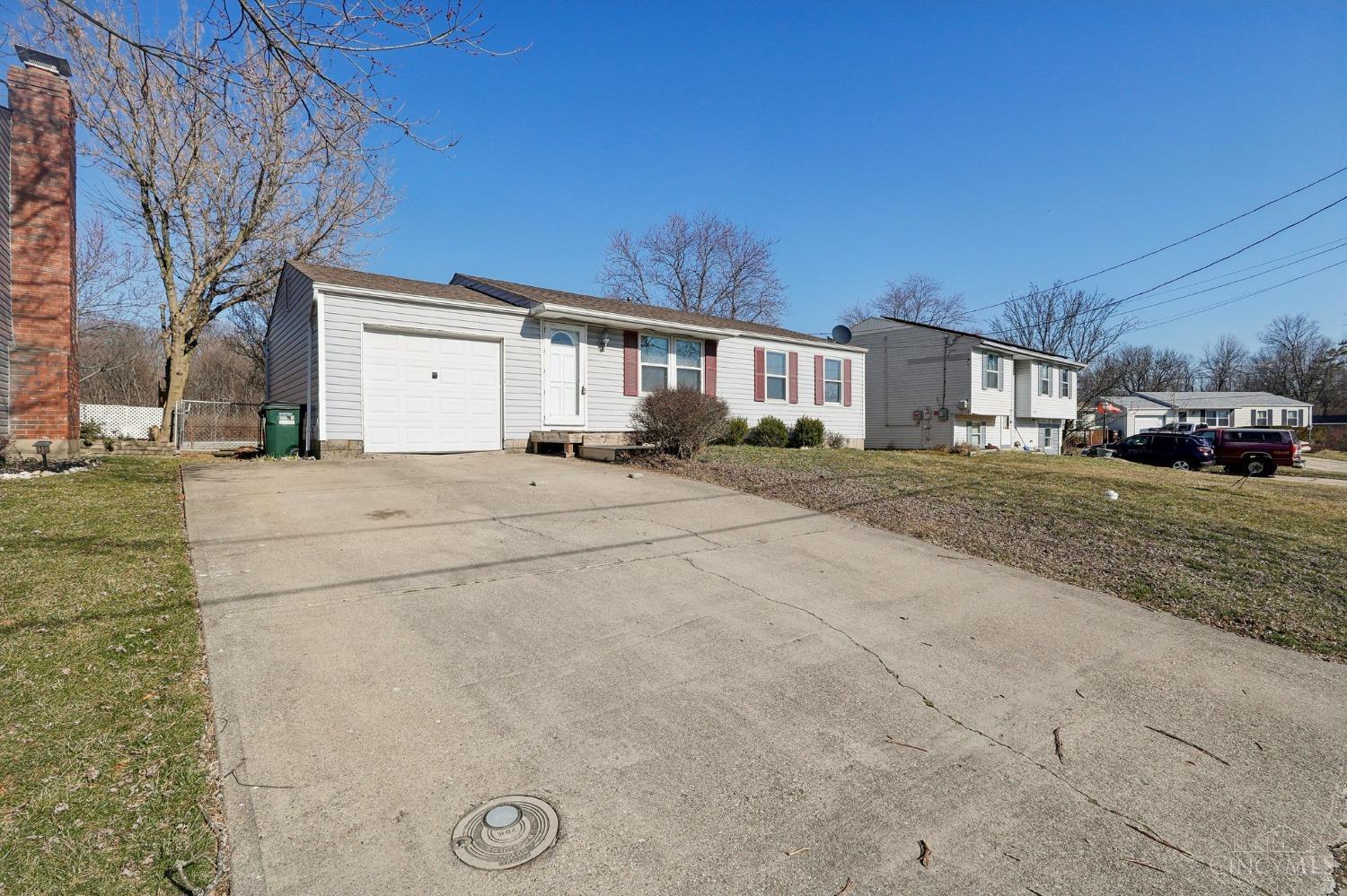 10921 Penarth Drive, Colerain Twp, Ohio image 3