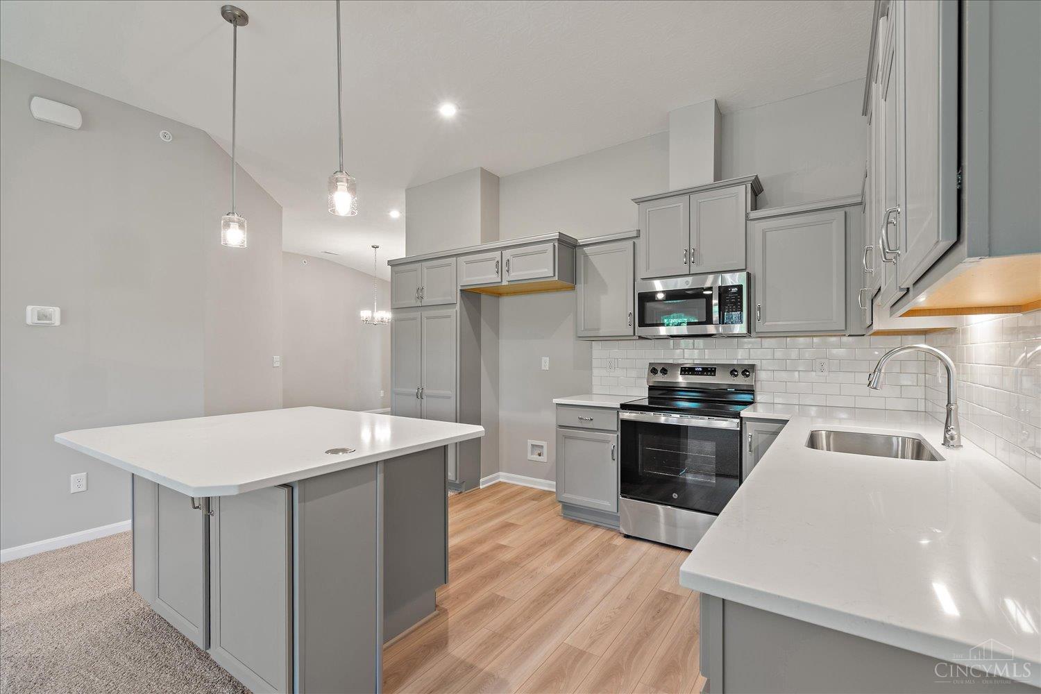 531 Tradition Ridge 81303