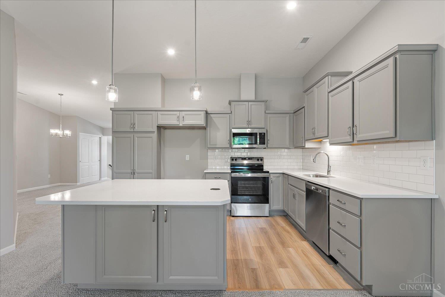531 Tradition Ridge 81303