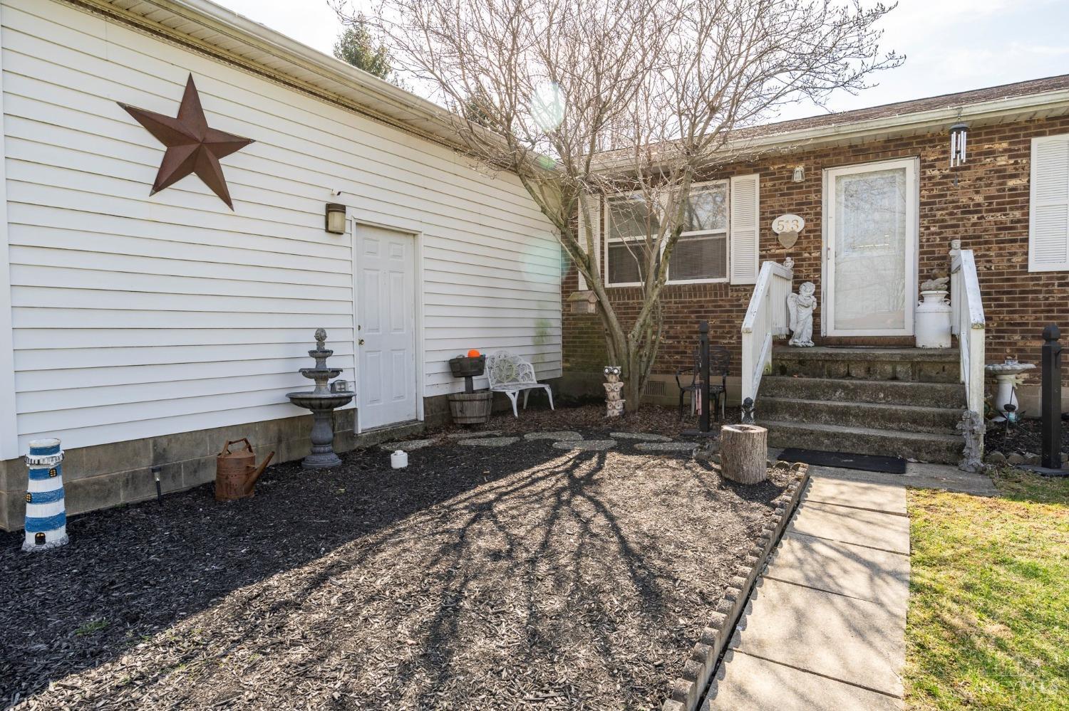 513 W Main Street, Leesburg, Ohio image 32