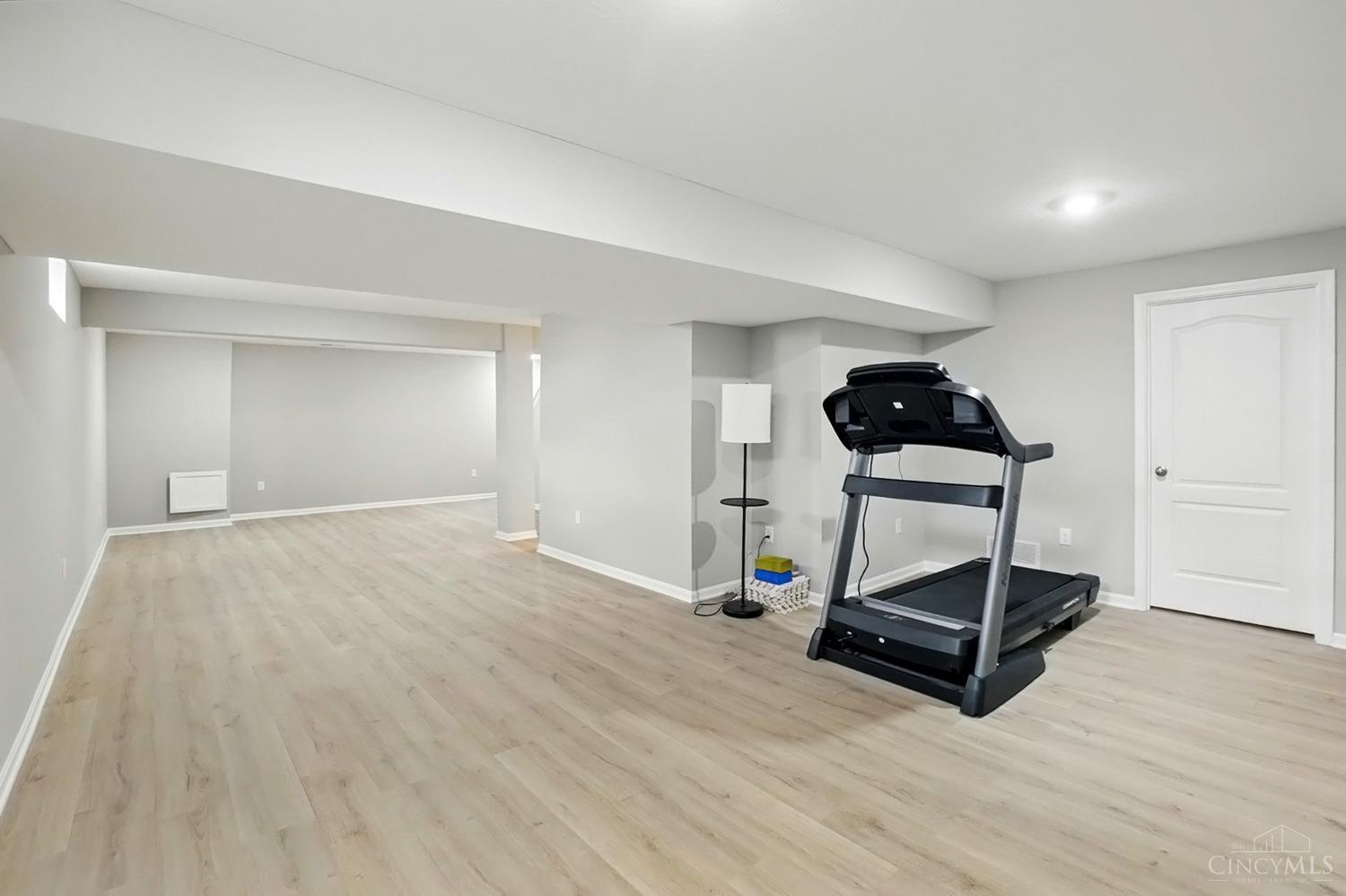 Franklin Twp, Ohio 45005, United States, 4 Bedrooms Bedrooms, ,4 BathroomsBathrooms,Residential,Pending,110753