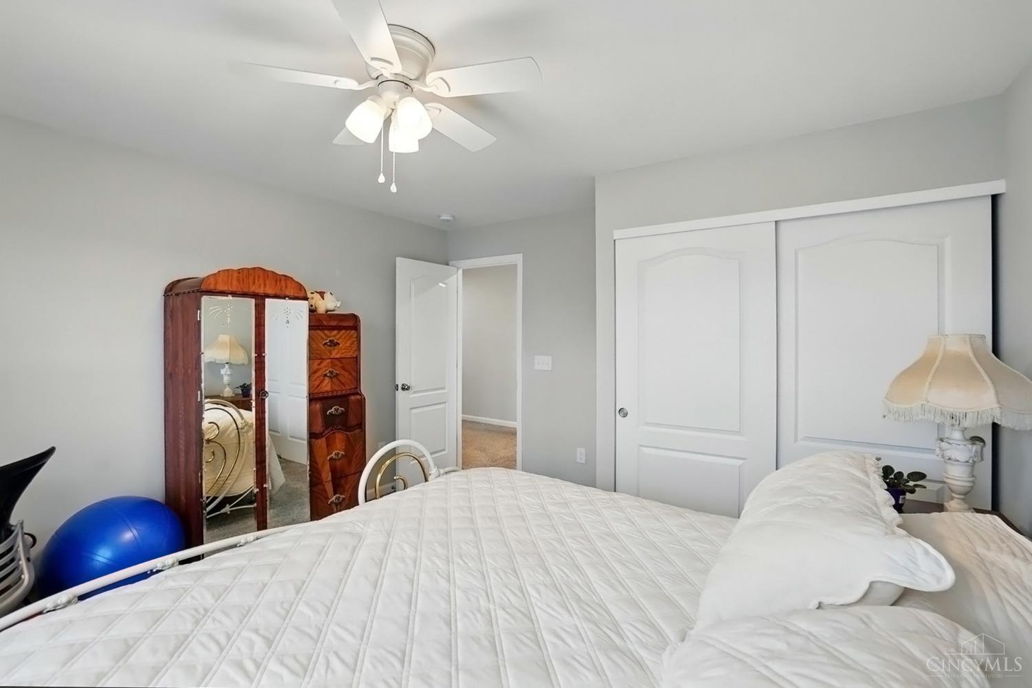 Franklin Twp, Ohio 45005, United States, 4 Bedrooms Bedrooms, ,4 BathroomsBathrooms,Residential,Pending,110753