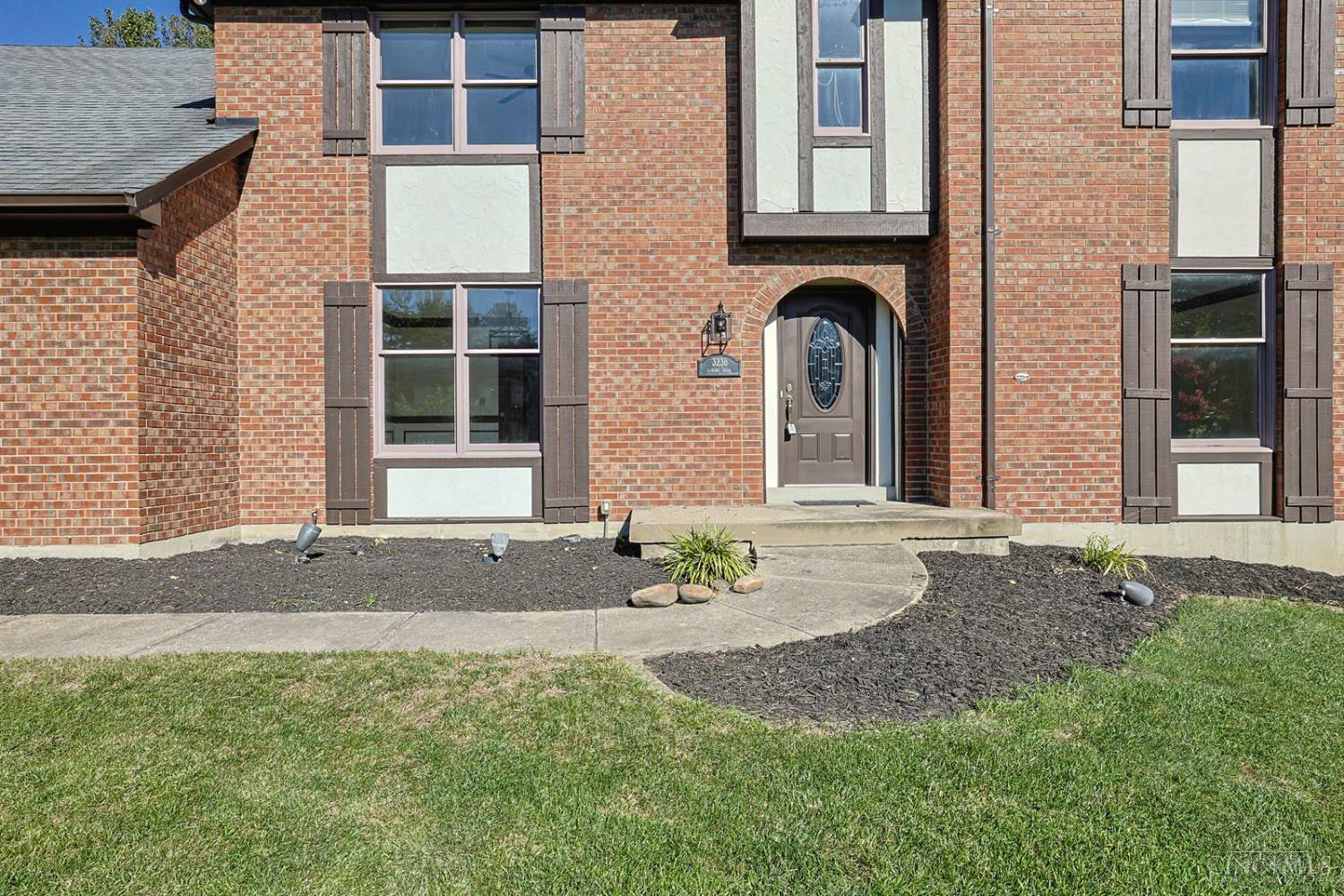 3236 Lamarc Trail