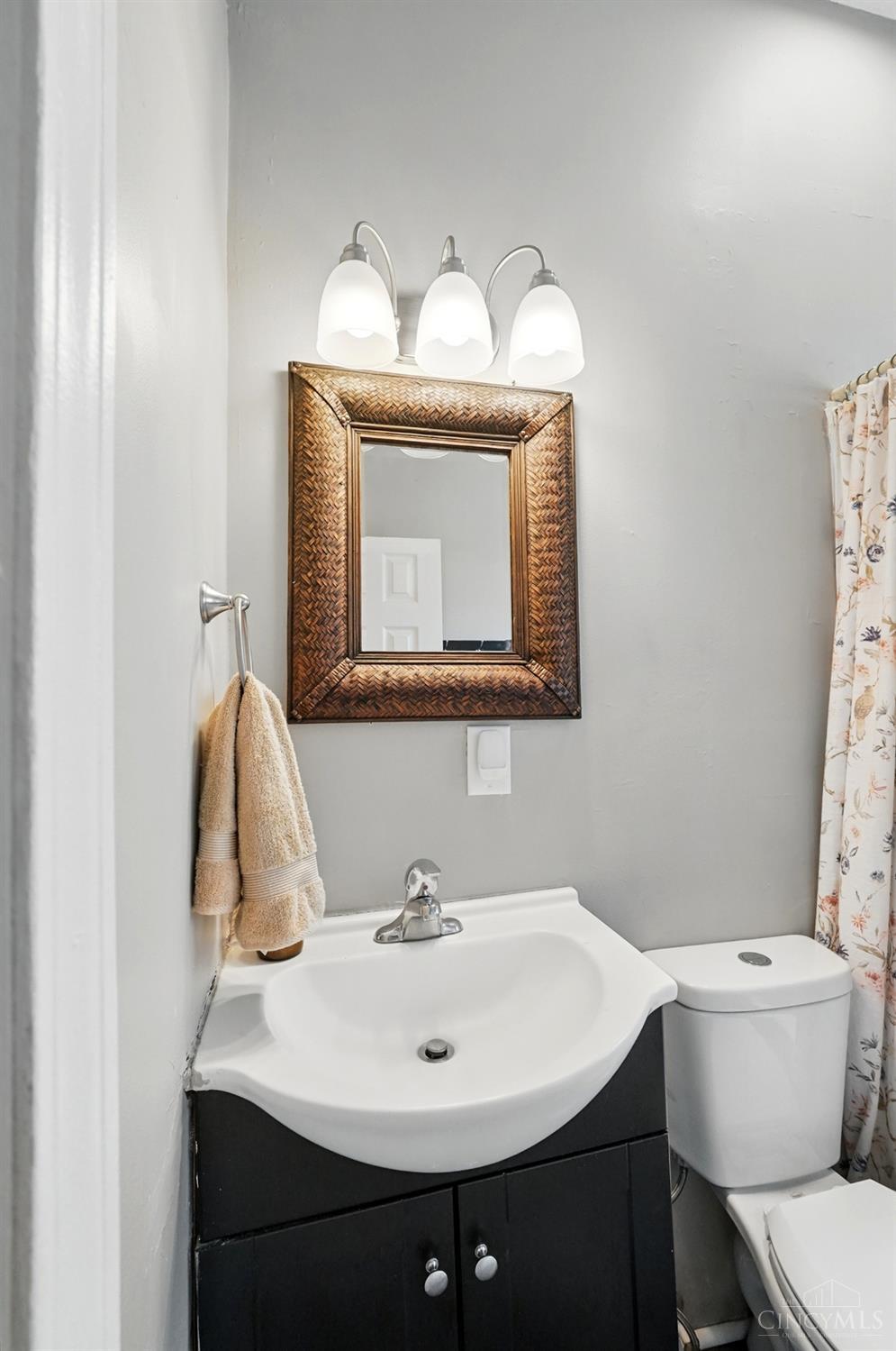97 Van Buren Drive, Hamilton, Ohio image 19
