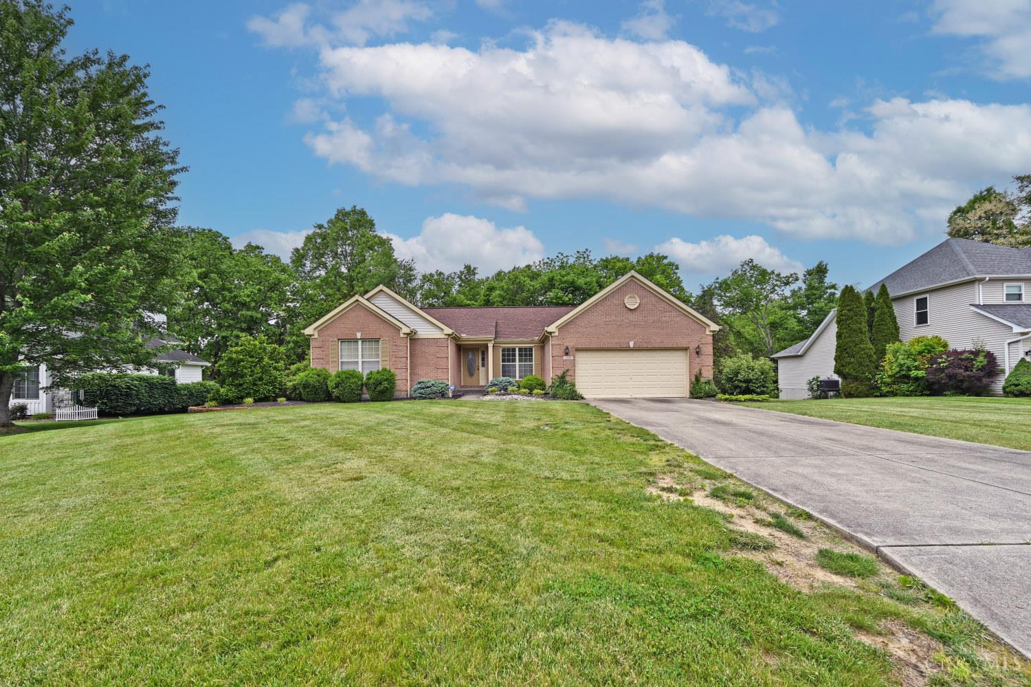 3559 Whitehills