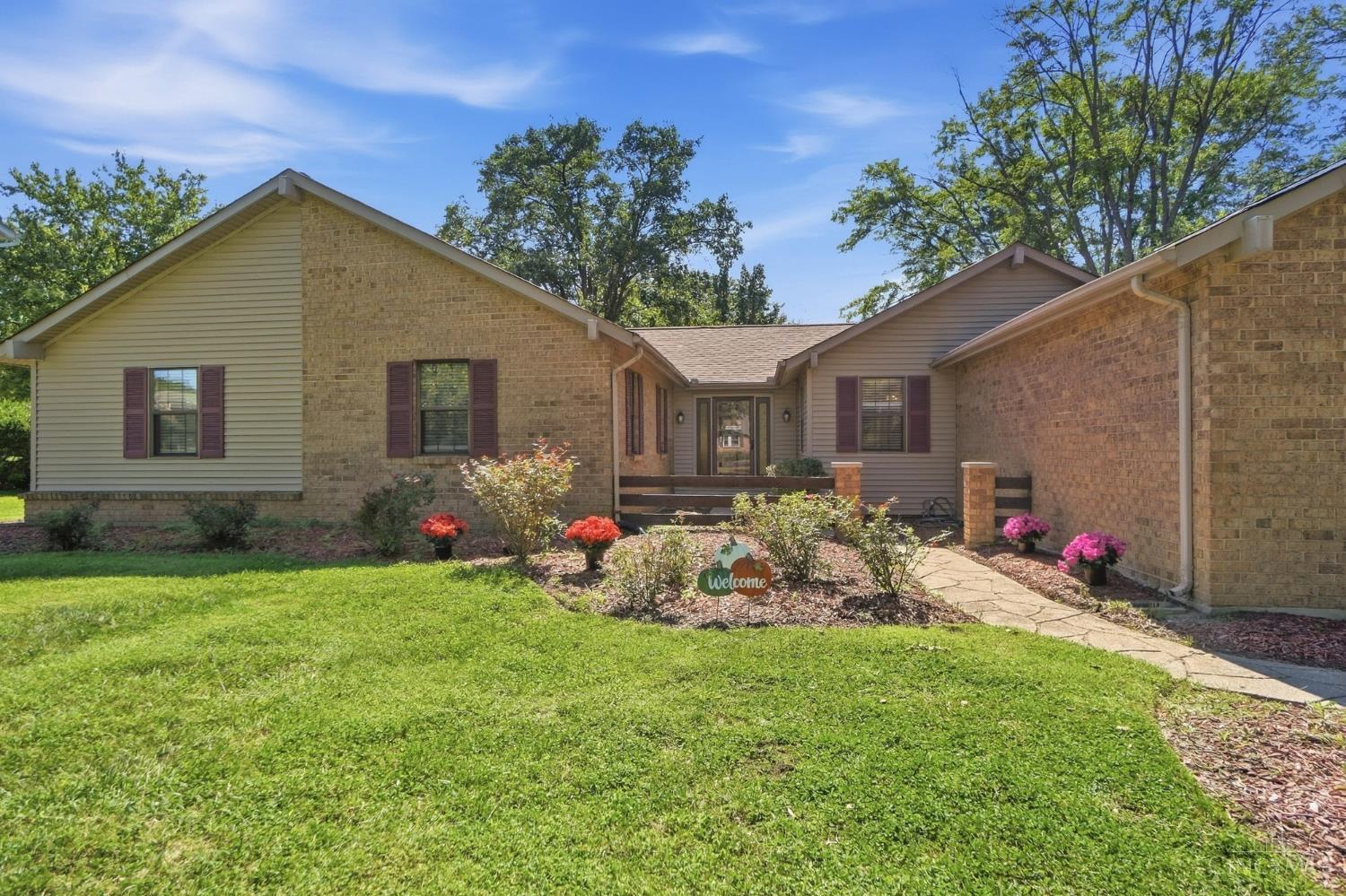7321 Jean Drive