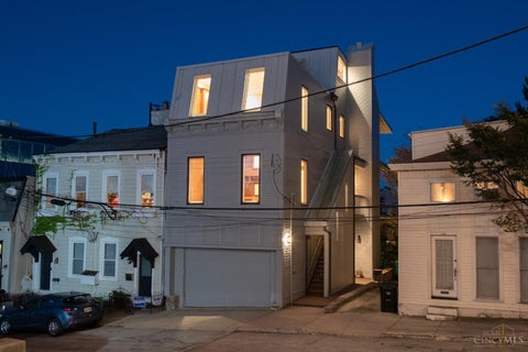 Photo of 1104 St Paul Place, Cincinnati, OH 45202 (MLS # 1896236)