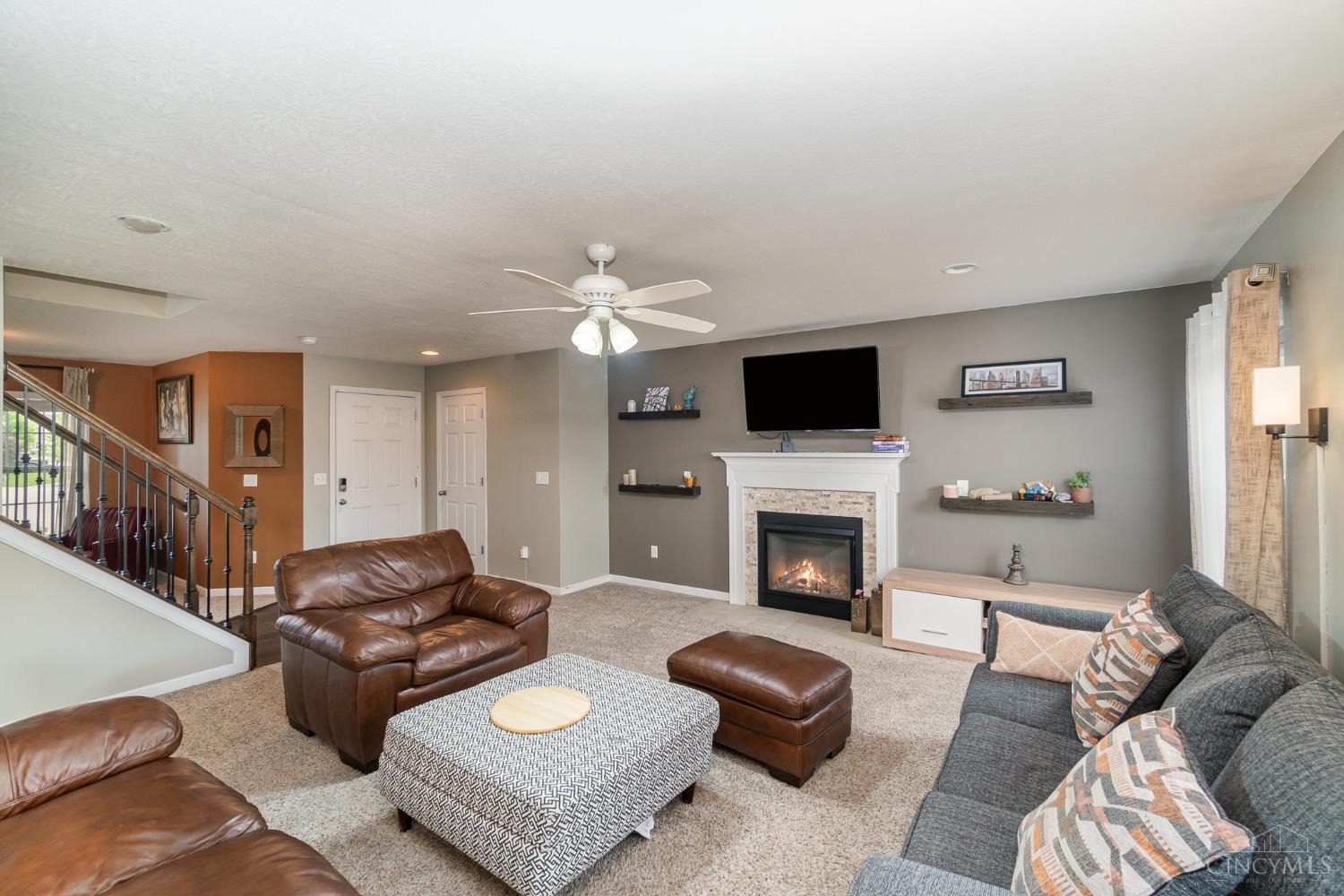 27 Kameron Drive, Monroe, Ohio image 4