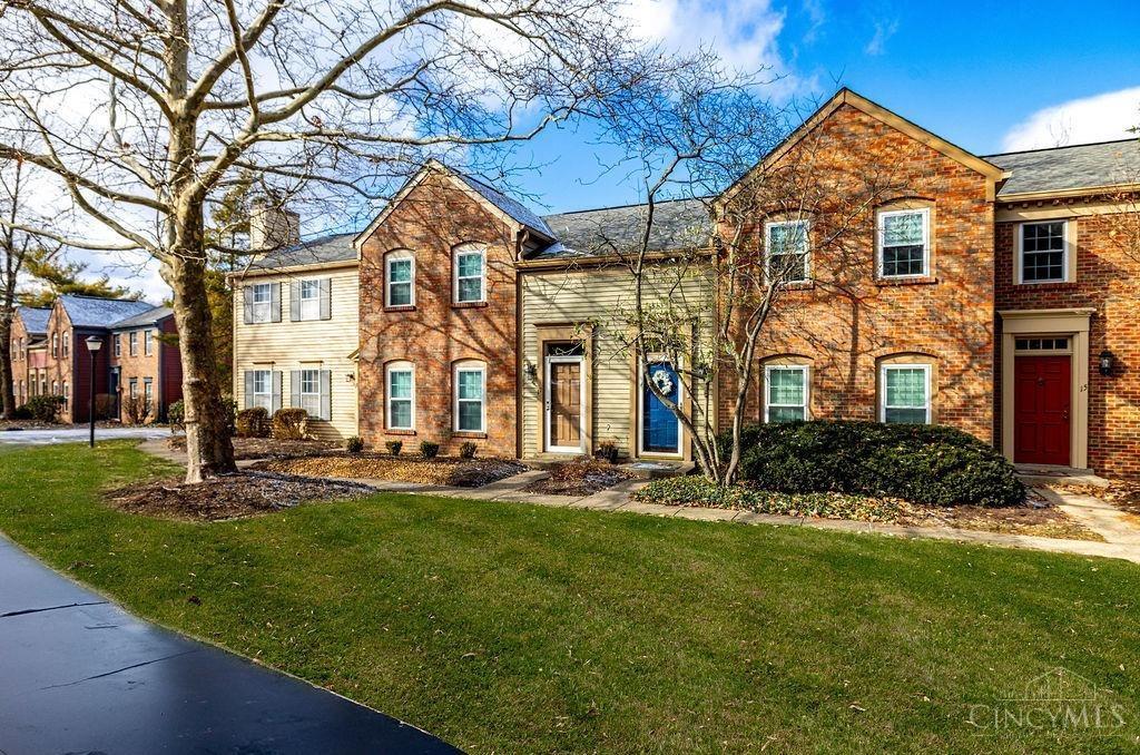 16 Woodsview Lane #16, Sharonville, Ohio image 1