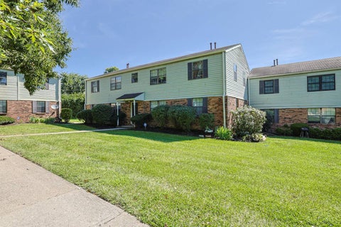 Photo of 1937 Chaucer Drive #A, Sycamore Township, OH 45237 (MLS # 1890844)