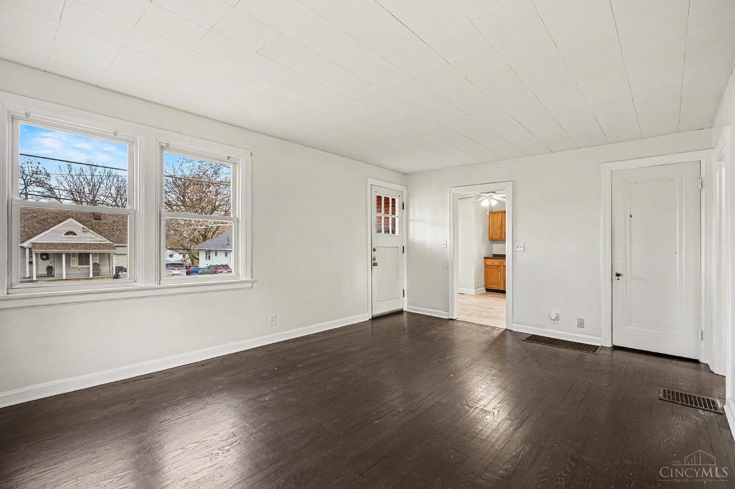 1457 Adams Road