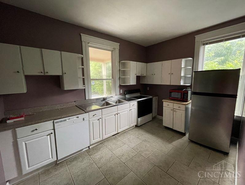 3011 Riddle View Lane