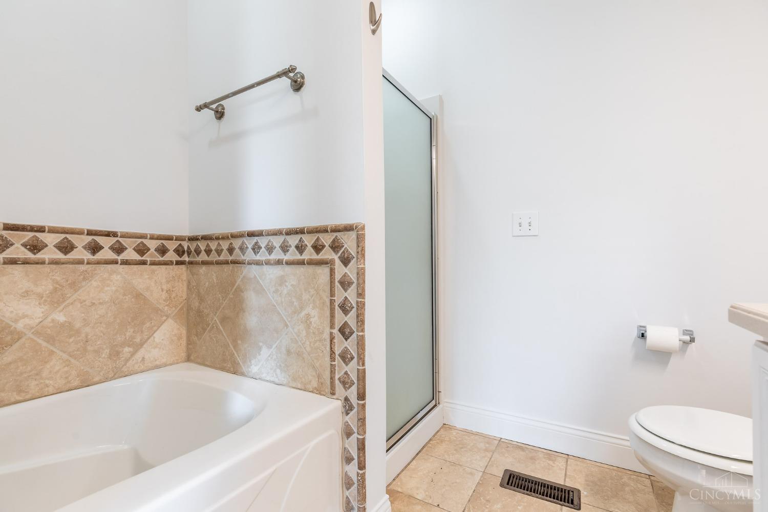 925 Sharkey Lane #3, Cincinnati, Ohio image 20