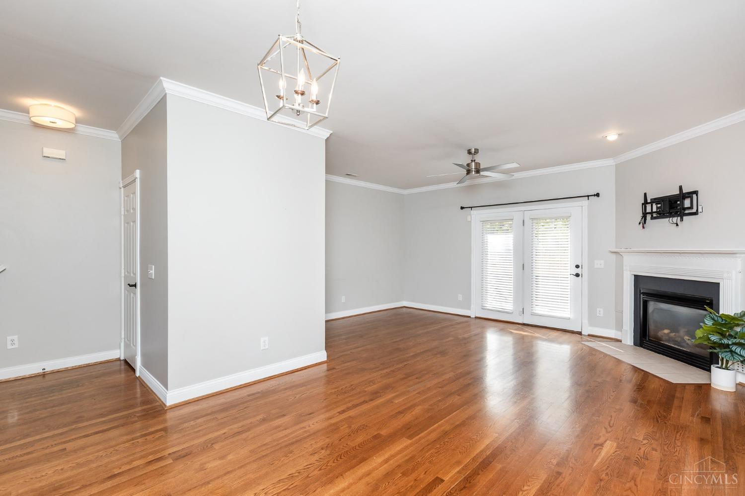 925 Sharkey Lane #3, Cincinnati, Ohio image 11