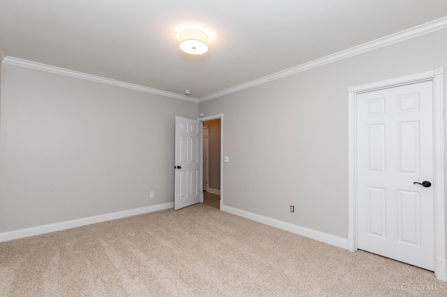 925 Sharkey Lane #3, Cincinnati, Ohio image 28