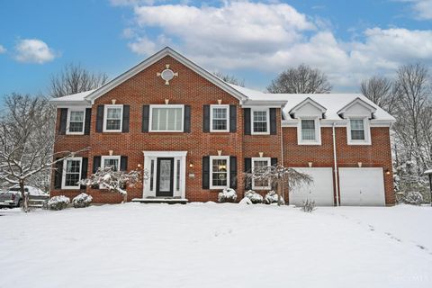 Photo of 6331 Greensboro Court, Loveland, OH 45140 (MLS # 1863429)