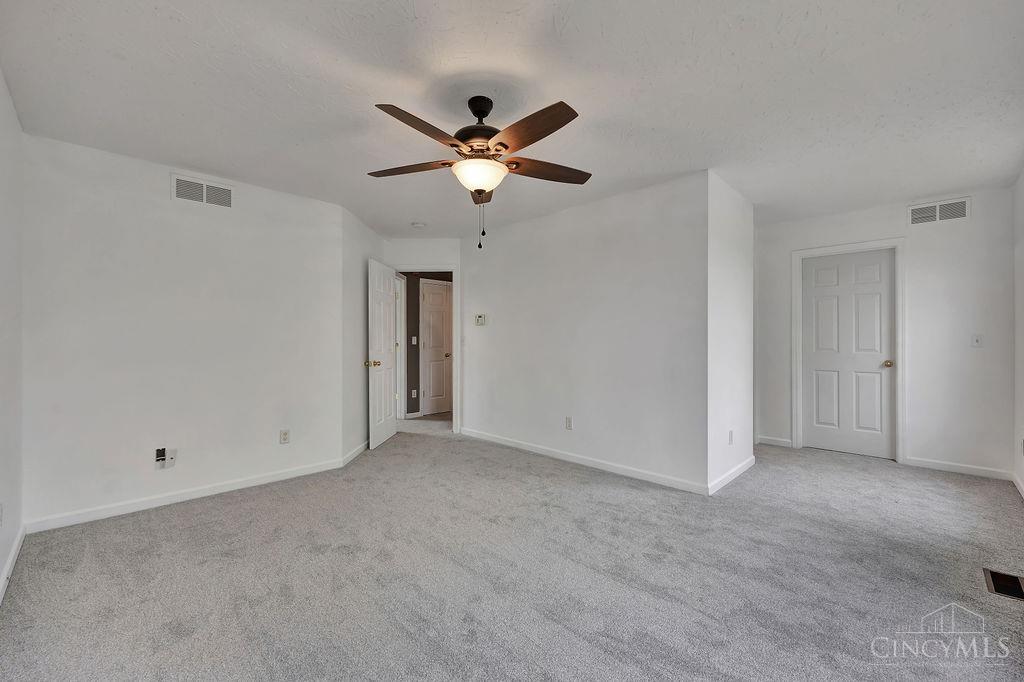 19 Gardenia Drive, Oxford, Ohio image 36