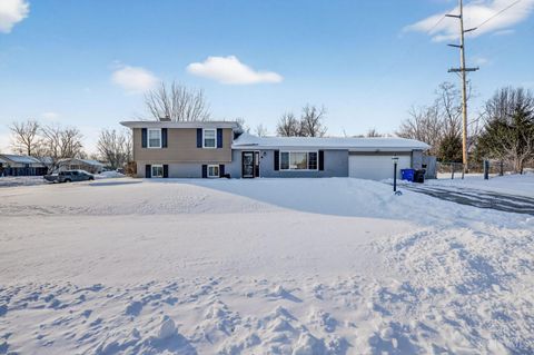 Photo of 1475 Diana Drive, Hamilton, OH 45013 (MLS # 1868332)