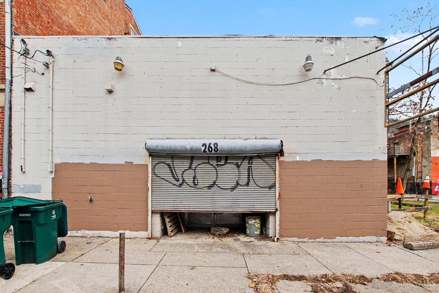 268 W Mcmicken Avenue