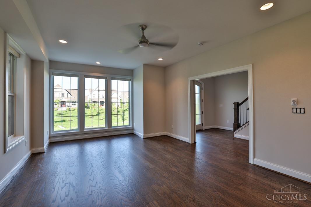 5044 Arabella Circle, Blue Ash, Ohio image 5