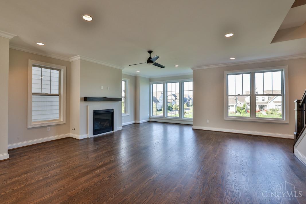 5044 Arabella Circle, Blue Ash, Ohio image 12
