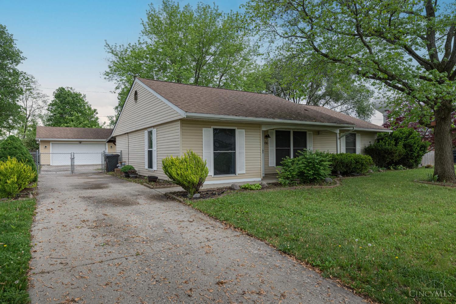66 N Fuls Road, New Lebanon, Ohio image 2