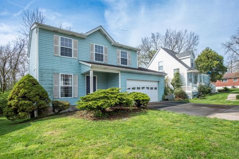 Photo of 1011 Venetian Terrace, Cincinnati, OH 45224 (MLS # 1873977)