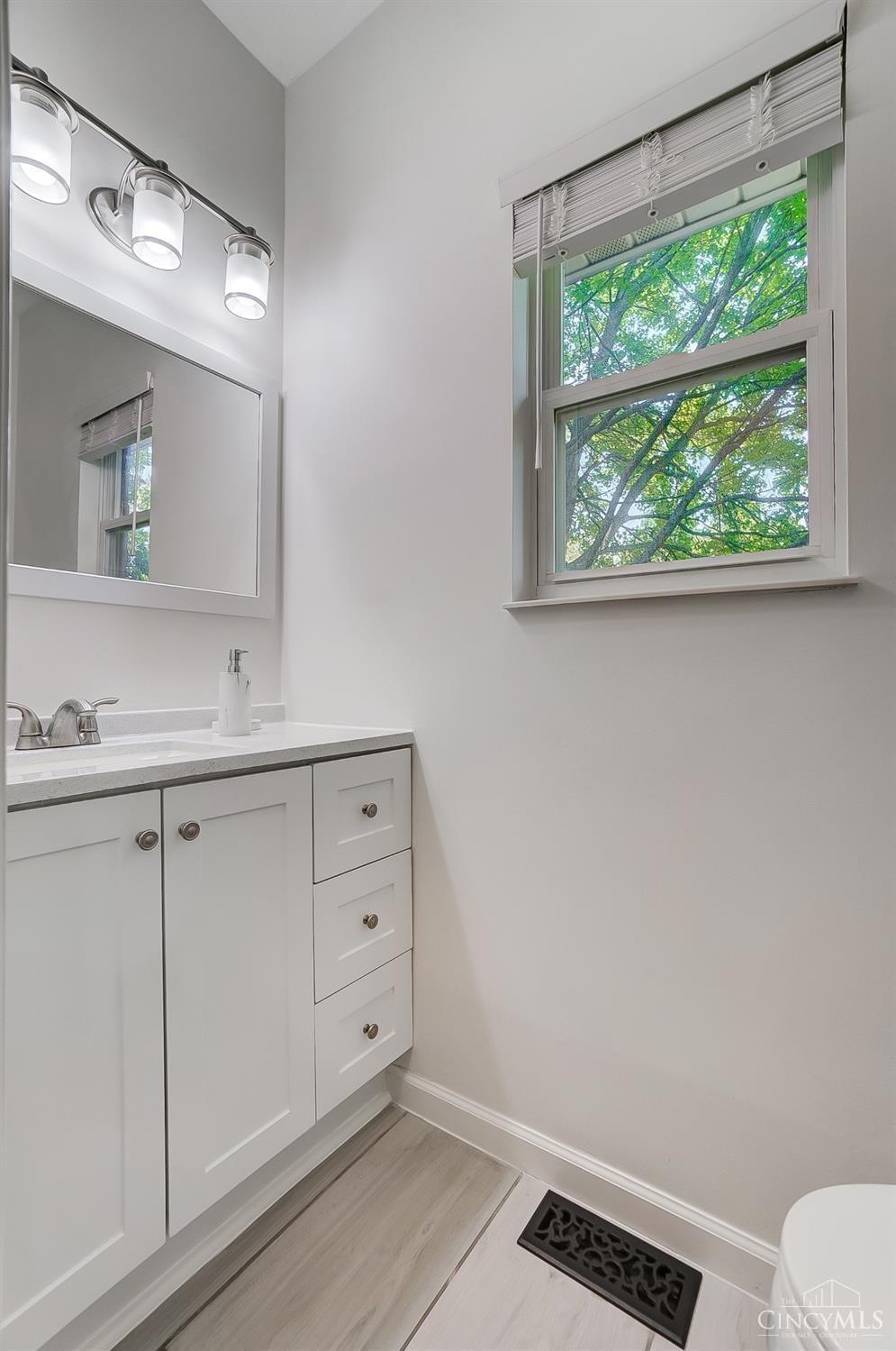 7974 West Gate Park, West Chester, Ohio image 30
