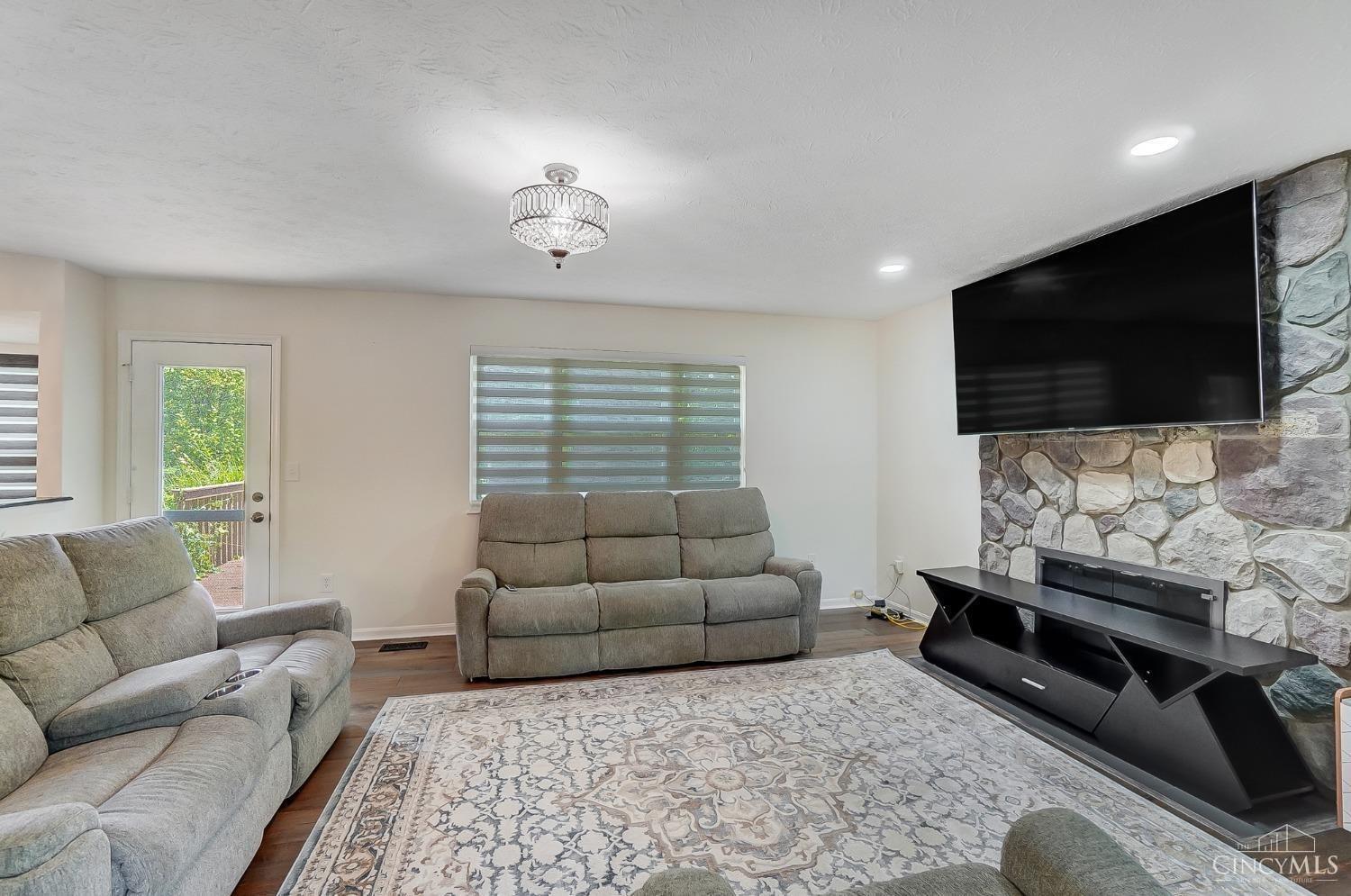 7974 West Gate Park, West Chester, Ohio image 16