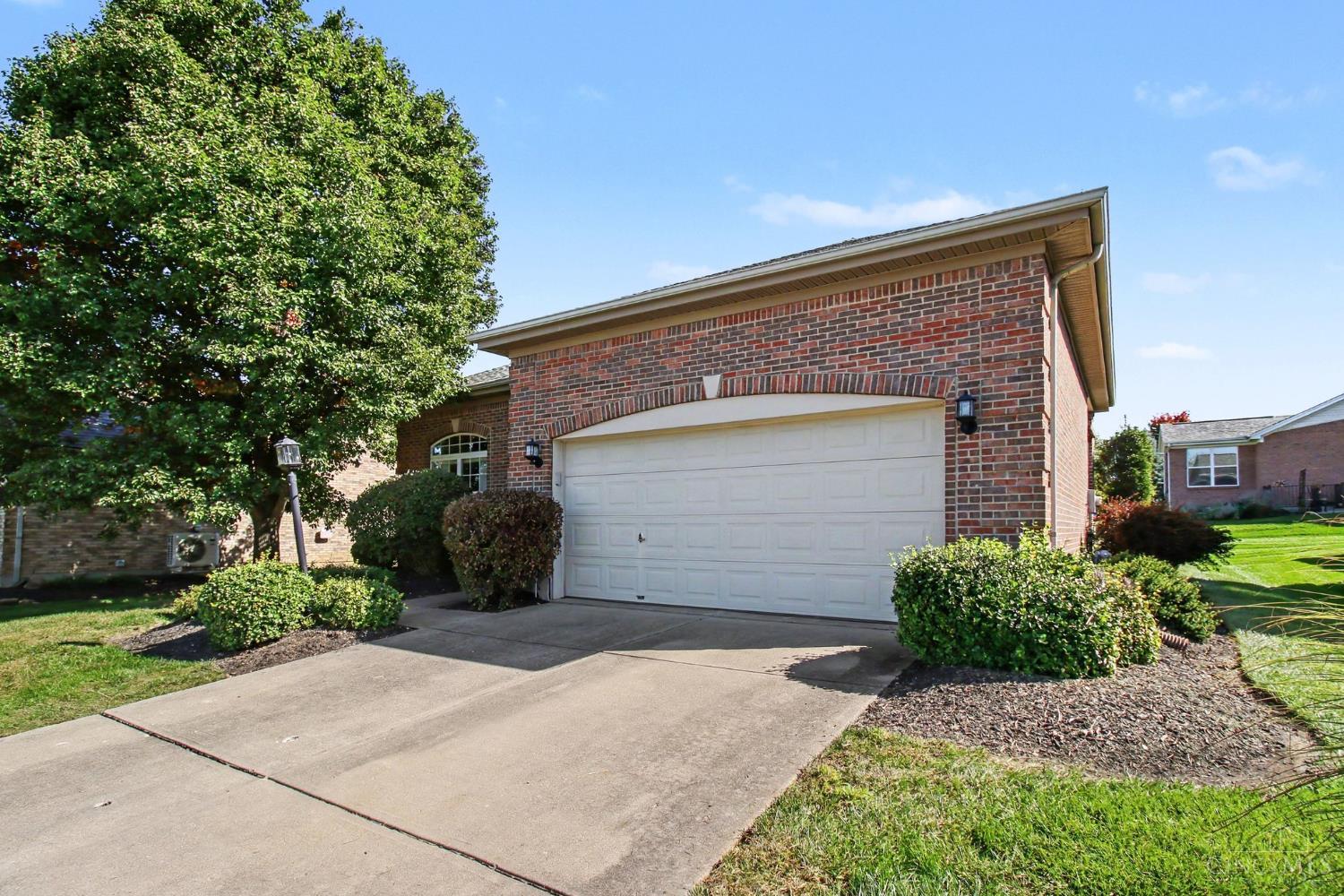 6151 Shady Creek Way