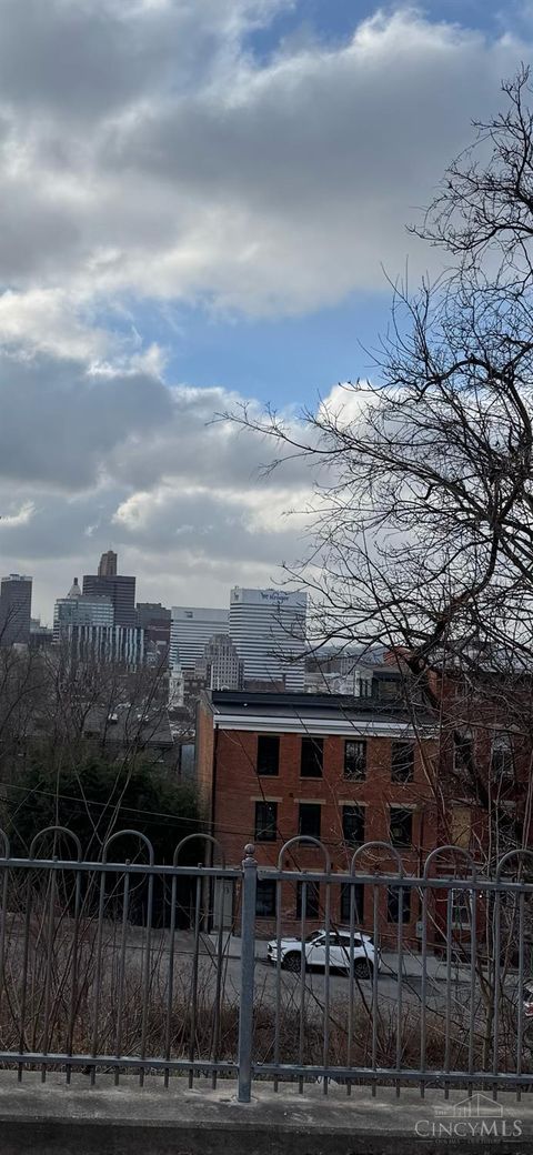 318 Seitz Street Cincinnati OH 45202