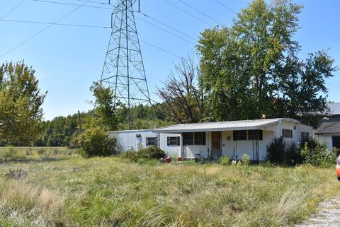 Photo of 689 Duncanson Road, Whiteoak Twp, OH 45171 (MLS # 1854524)