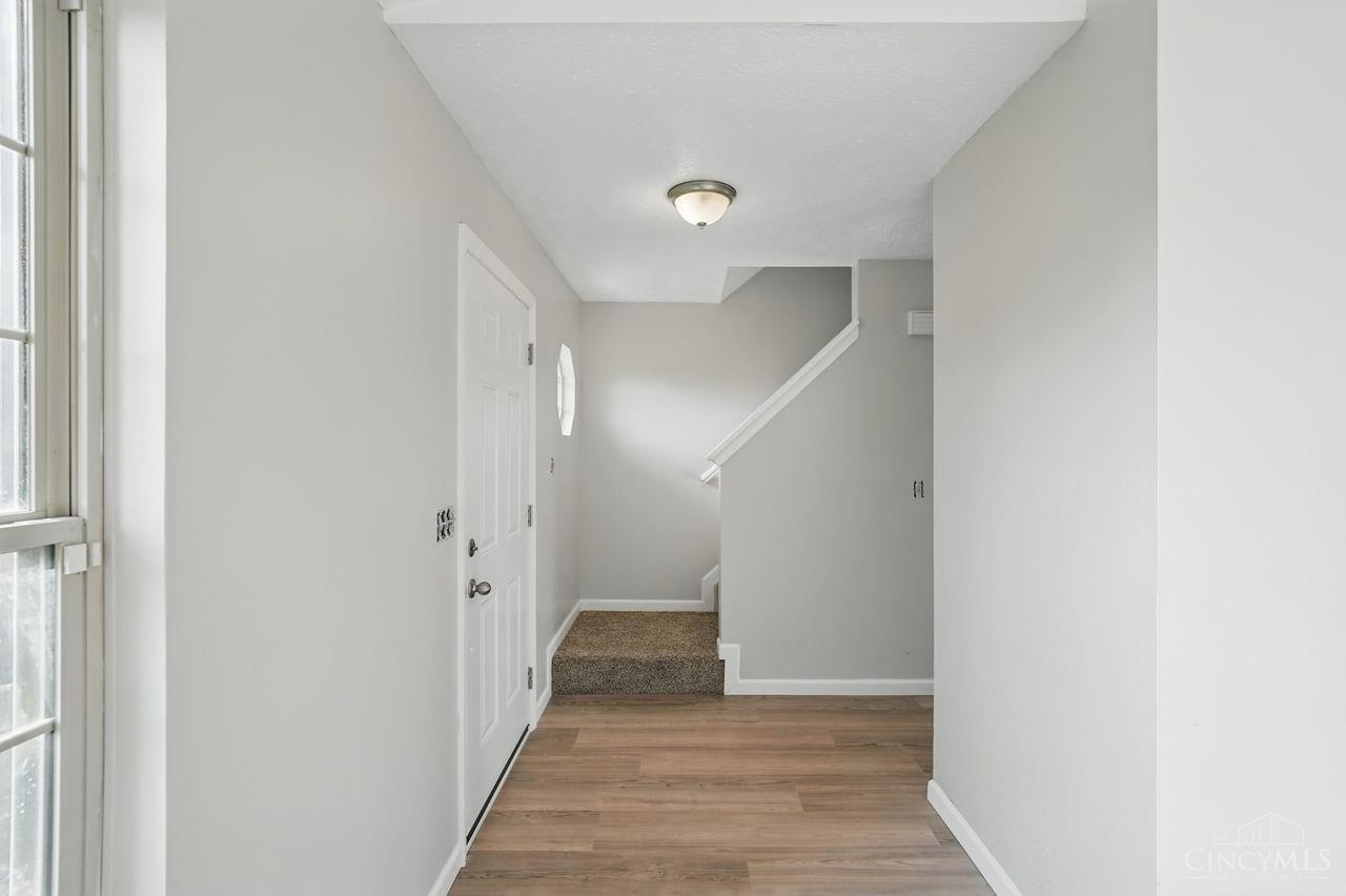 9415 Deer Walk Court, West Chester, Ohio image 6