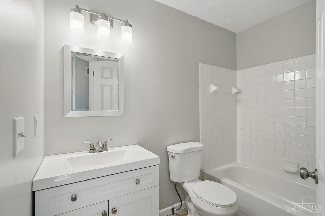 9415 Deer Walk Court, West Chester, Ohio image 22