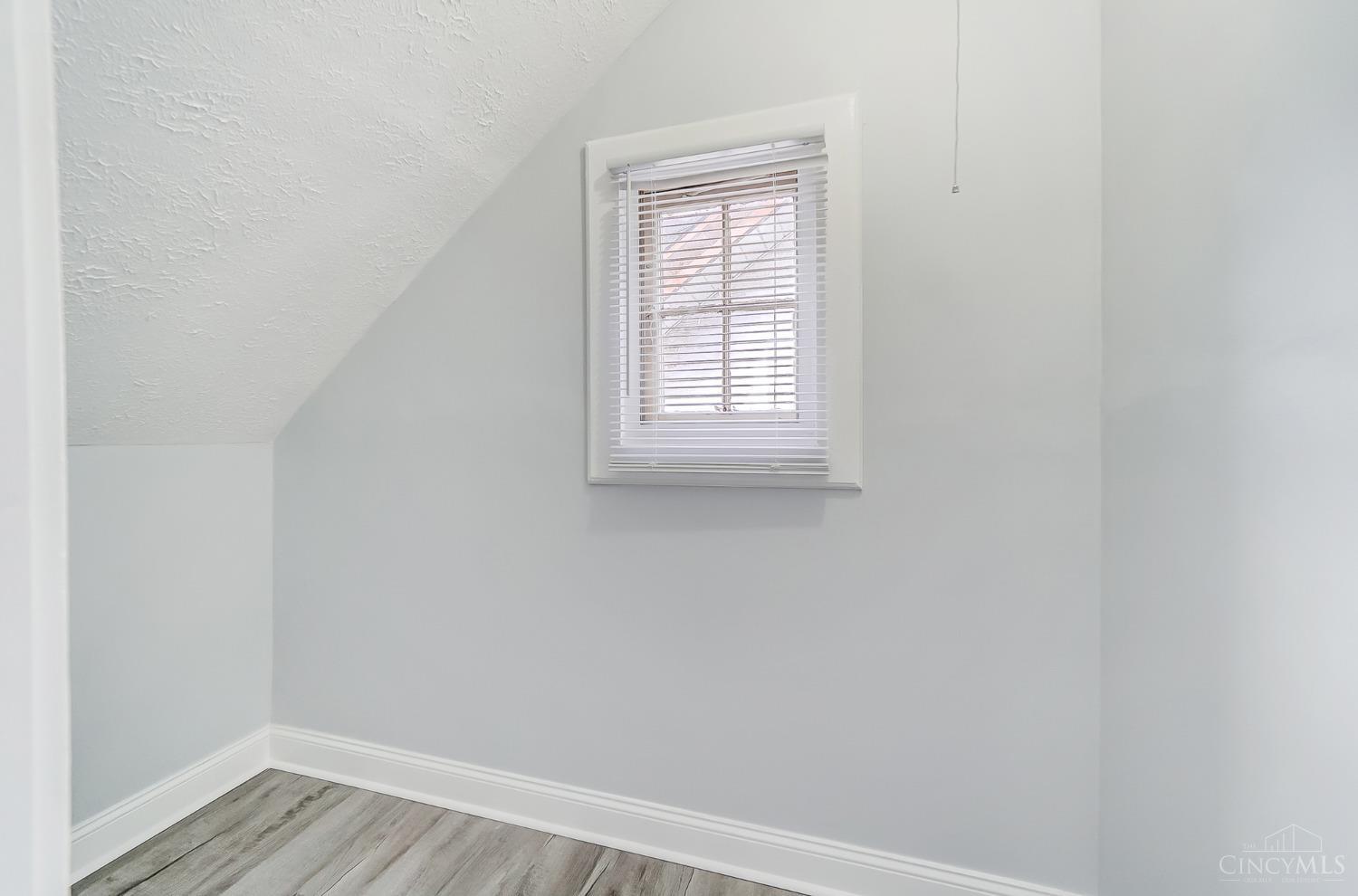 1873 Huron Avenue, Cincinnati, Ohio image 32