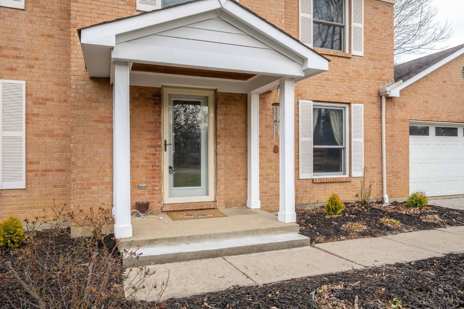 1700 White Birch Lane