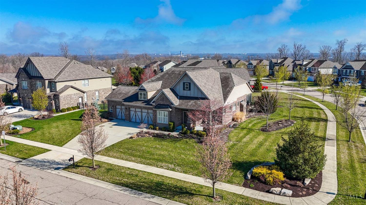 4982 Crooked River Court, Maineville, Ohio image 3