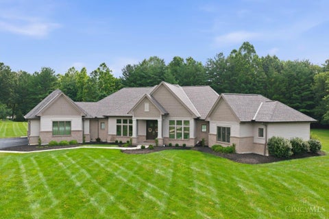 Photo of 2 Birdhaven Lane, Indian Hill, OH 45242 (MLS # 1894000)